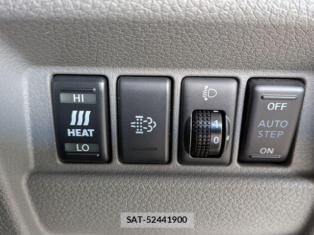 Nissan NV350 Caravan 2020-03 8526423-20
