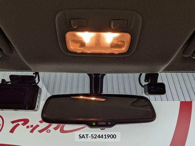 Nissan NV350 Caravan 2020-03 8526423-22