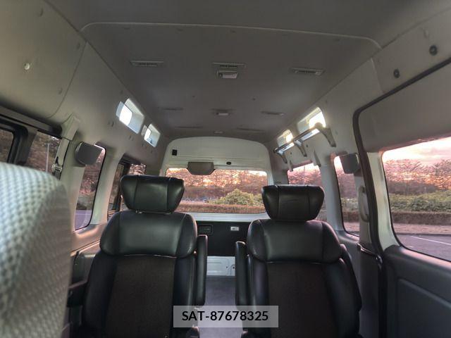 Nissan NV350 Caravan 2013-12 8526424-15