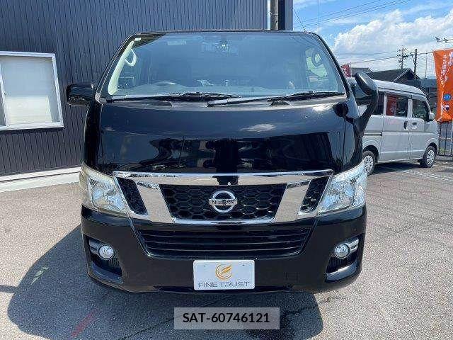 Nissan NV350 Caravan 2017-04 8563073-17