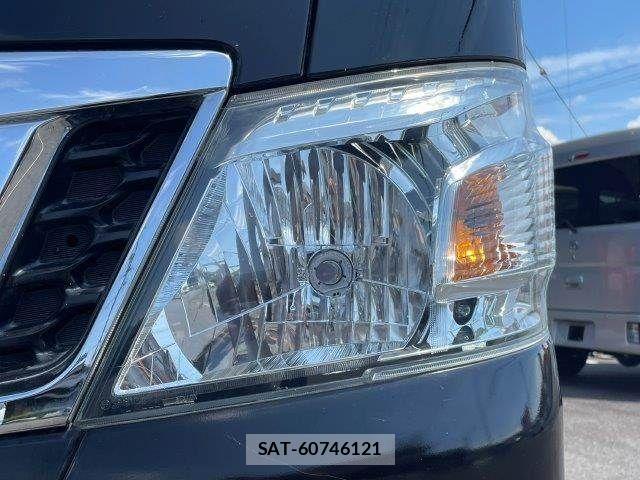 Nissan NV350 Caravan 2017-04 8563073-24