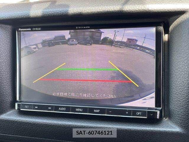 Nissan NV350 Caravan 2017-04 8563073-4