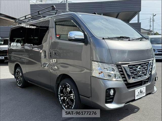 Nissan NV350 Caravan 2017-06 8628228-10