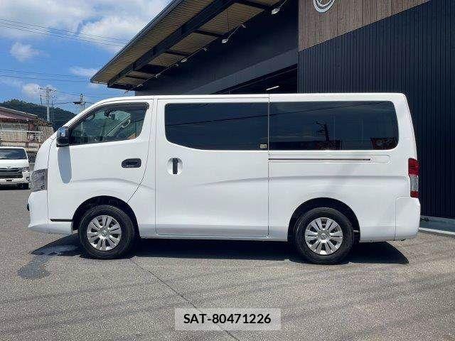 Nissan NV350 Caravan 2021-07 8628231-22