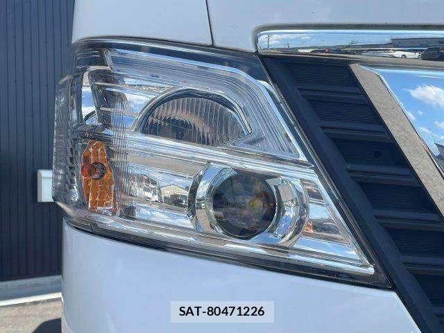 Nissan NV350 Caravan 2021-07 8628231-26