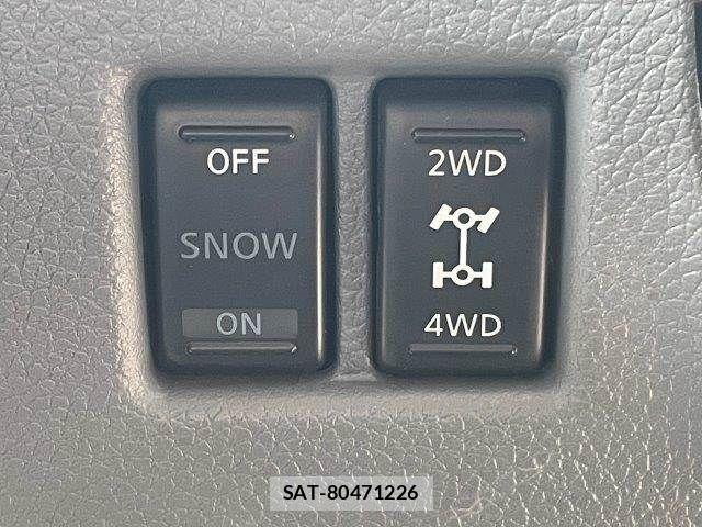 Nissan NV350 Caravan 2021-07 8628231-8