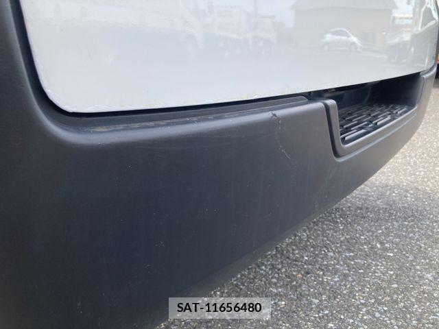 Nissan NV350 Caravan 2020-05 8628229-17