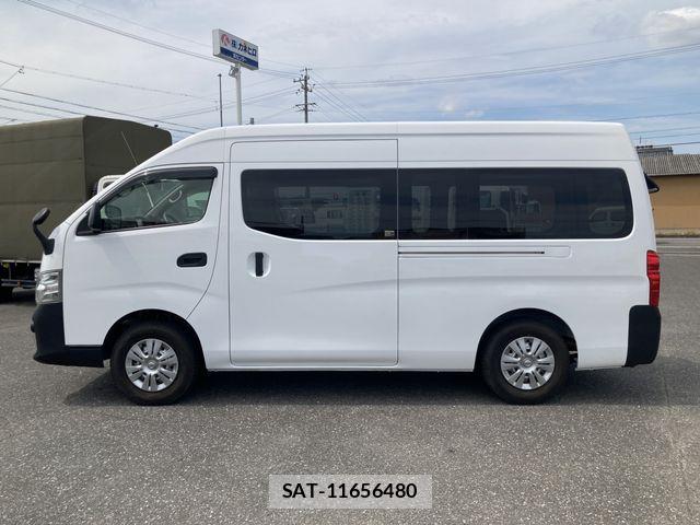 Nissan NV350 Caravan 2020-05 8628229-22