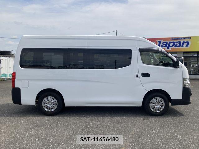 Nissan NV350 Caravan 2020-05 8628229-25