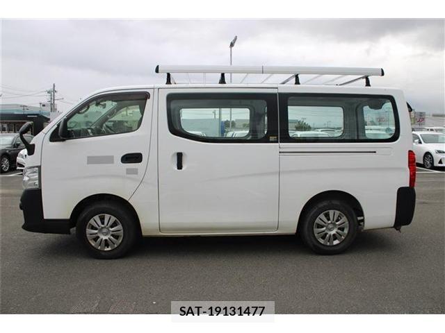 Nissan NV350 Caravan 2020-08 8666697-13