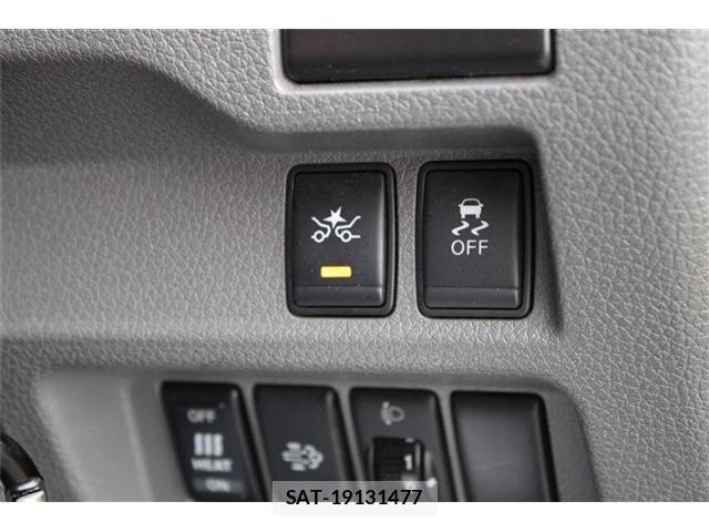 Nissan NV350 Caravan 2020-08 8666697-5