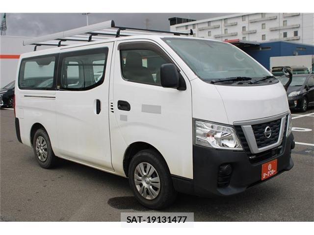 Nissan NV350 Caravan 2020-08 8666697-8