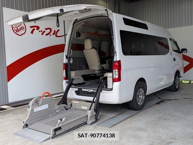 Nissan NV350 Caravan 2020-03 8660842-0