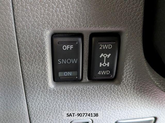 Nissan NV350 Caravan 2020-03 8660842-22