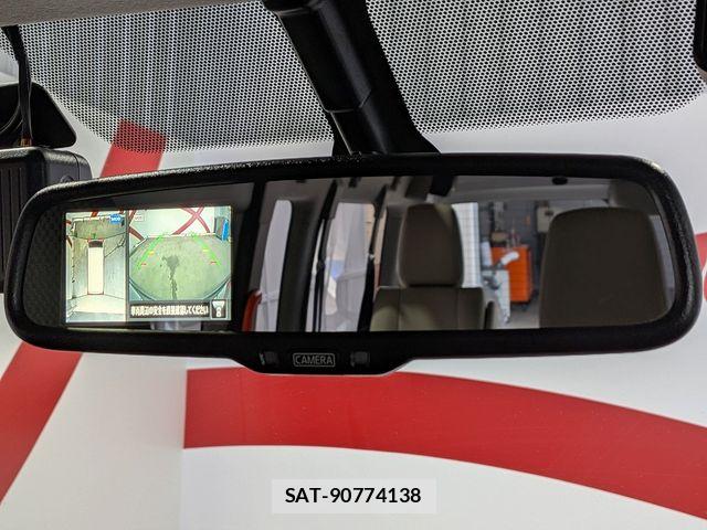 Nissan NV350 Caravan 2020-03 8660842-24
