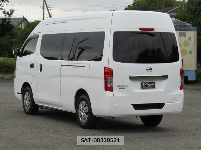 Nissan NV350 Caravan 2014-09 8660844-1