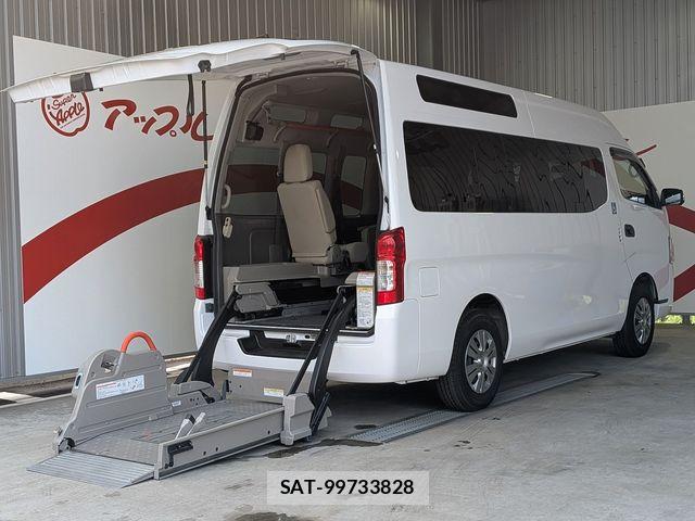 Nissan NV350 Caravan 2020-03 8744991-0