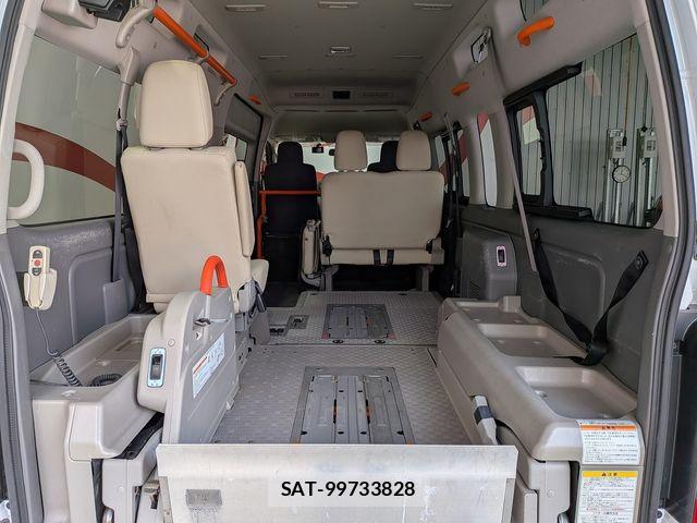 Nissan NV350 Caravan 2020-03 8744991-10
