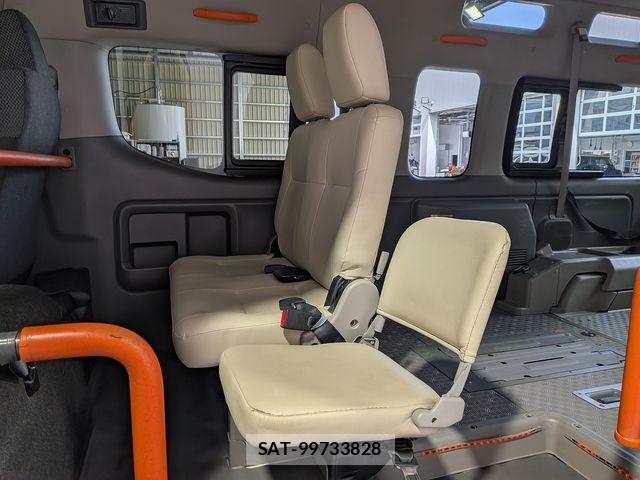 Nissan NV350 Caravan 2020-03 8744991-14