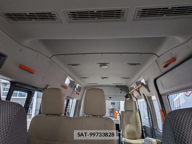 Nissan NV350 Caravan 2020-03 8744991-16