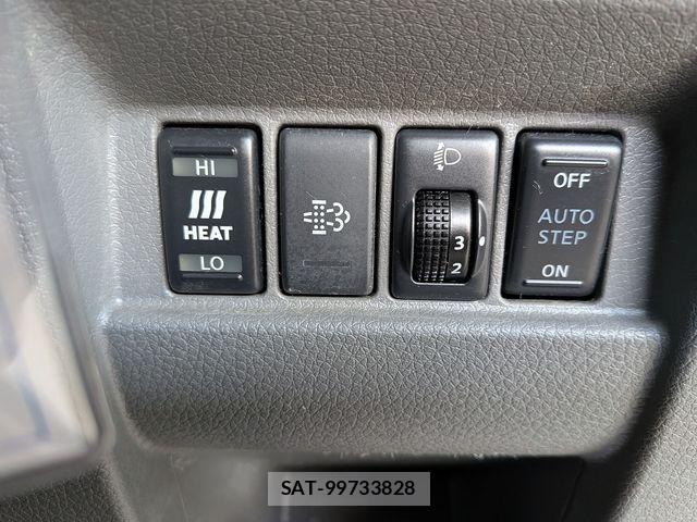 Nissan NV350 Caravan 2020-03 8744991-20