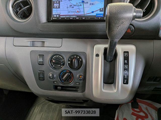 Nissan NV350 Caravan 2020-03 8744991-27