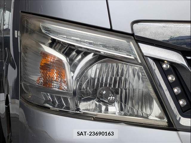 Nissan NV350 Caravan 2012-09 8783070-22