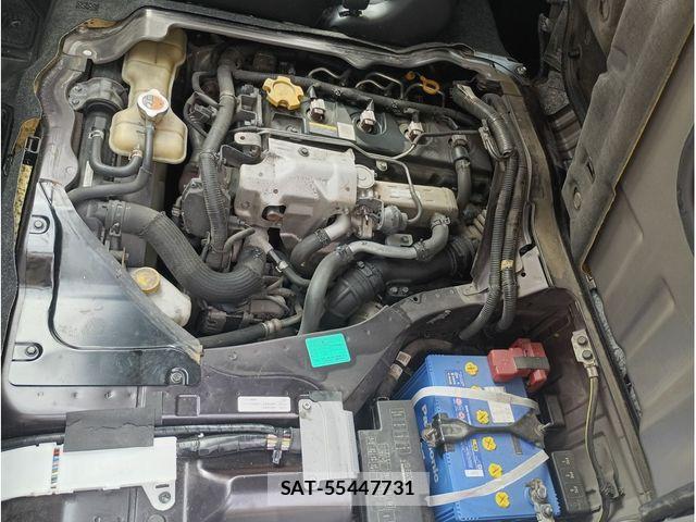 Nissan NV350 Caravan 2013-03 8797022-18
