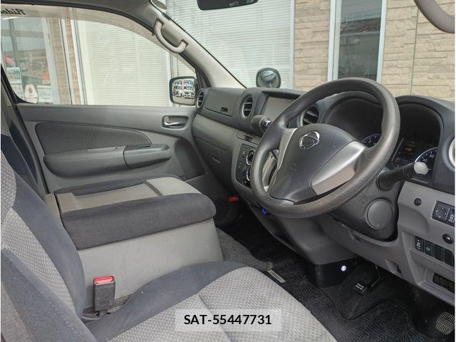Nissan NV350 Caravan 2013-03 8797022-5