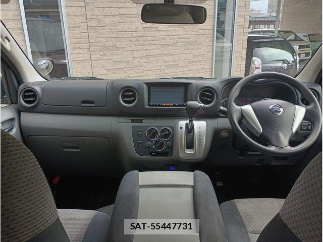 Nissan NV350 Caravan 2013-03 8797022-6