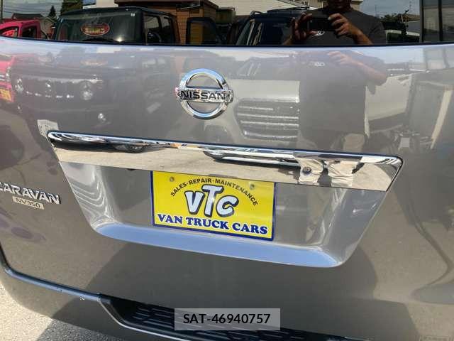 Nissan NV350 Caravan 2020-07 8797021-16