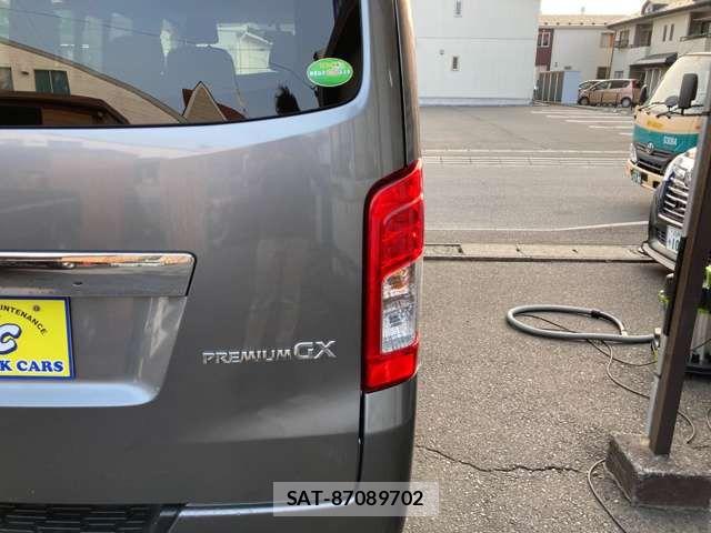 Nissan NV350 Caravan 2019-05 8849245-16