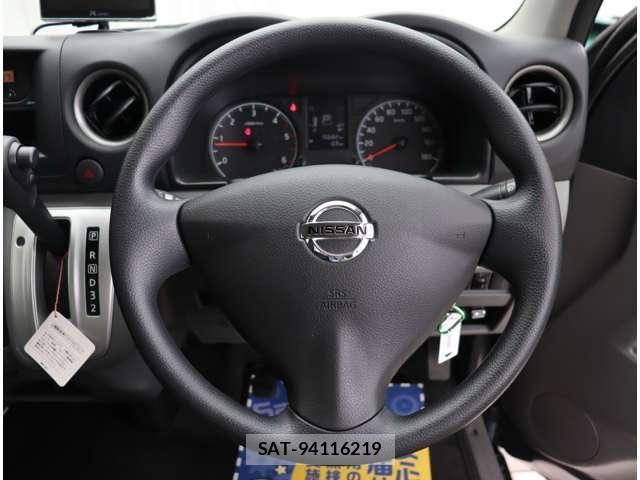 Nissan NV350 Caravan 2020-12 8881381-11