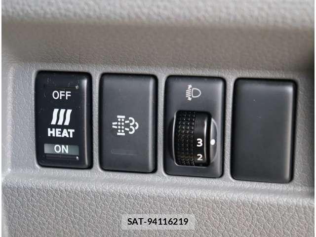 Nissan NV350 Caravan 2020-12 8881381-16