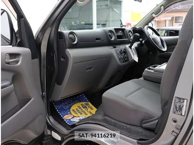 Nissan NV350 Caravan 2020-12 8881381-22