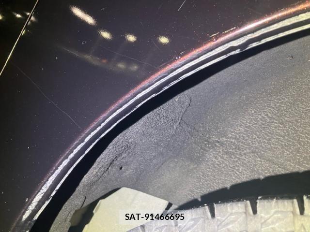 Nissan NV350 Caravan 2018-04 8881382-5