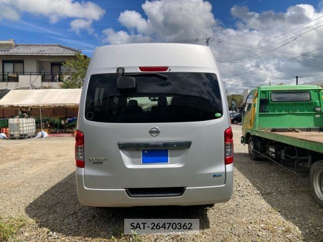 Nissan NV350 Caravan Microbus 2013-10 8744994-3