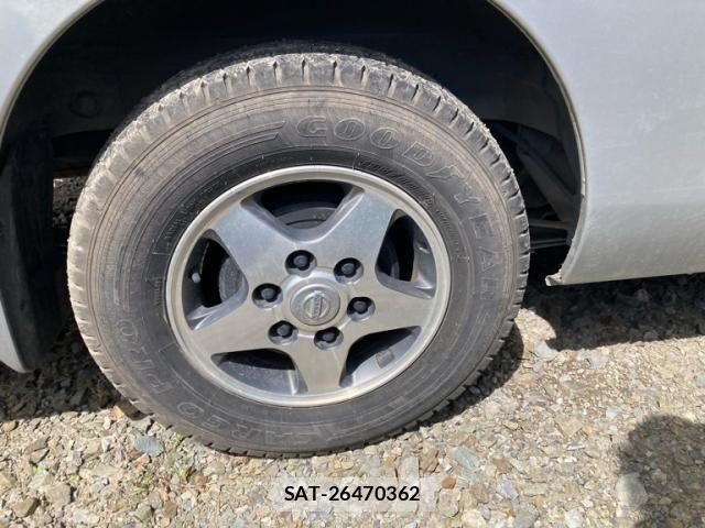 Nissan NV350 Caravan Microbus 2013-10 8744994-7