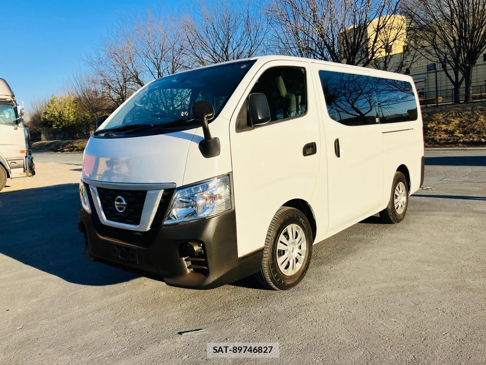 Nissan NV350 Caravan 2018-06 716481-6