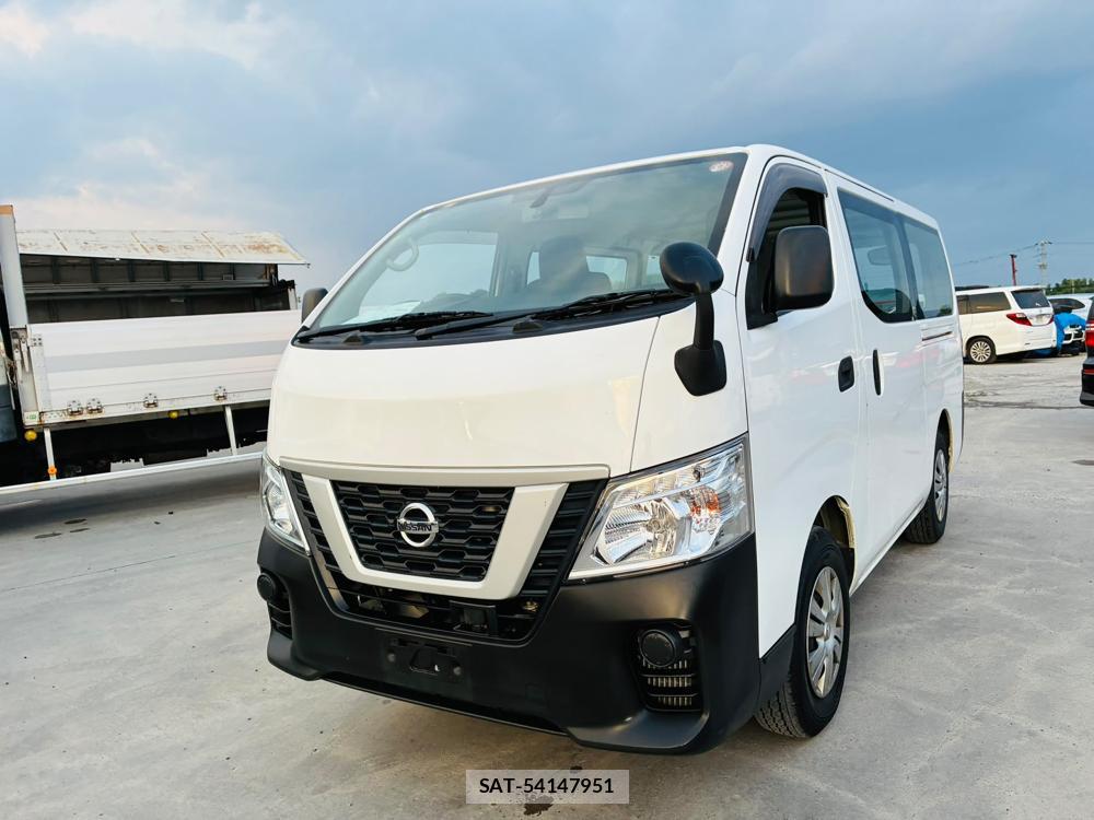 Nissan NV350 Caravan 2020-07 8205318-0