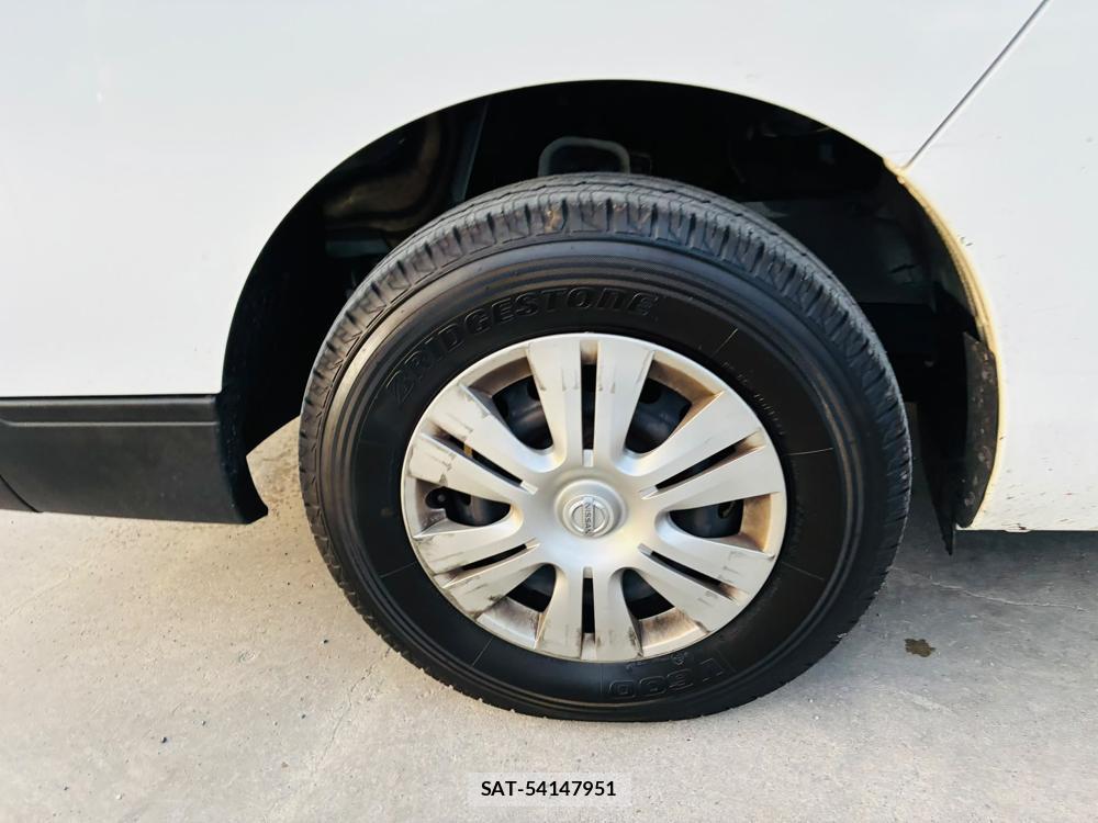Nissan NV350 Caravan 2020-07 8205318-29