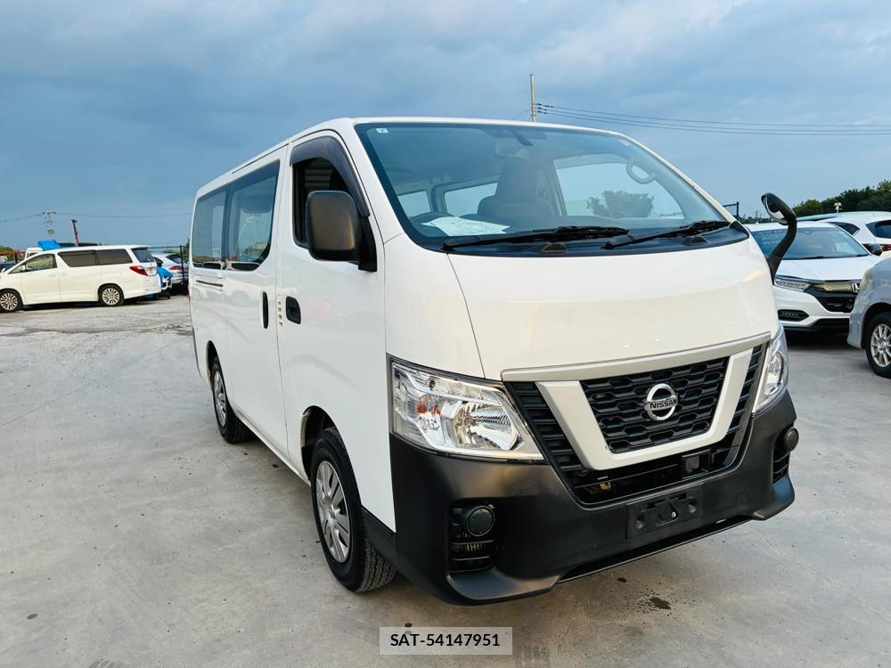 Nissan NV350 Caravan 2020-07 8205318-6