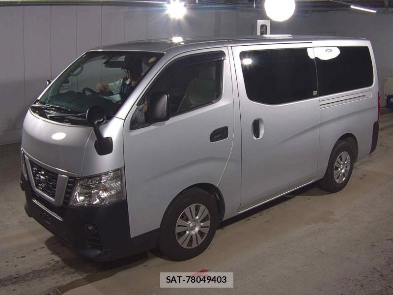 Nissan NV350 Caravan 2020-06 8031215-3