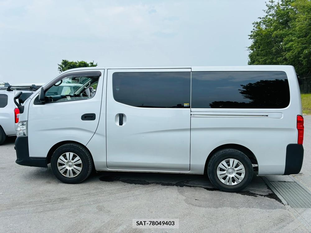 Nissan NV350 Caravan 2020-06 8031215-1