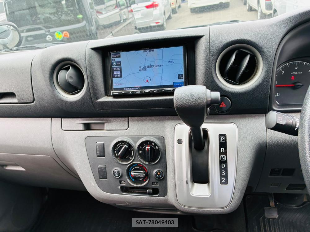 Nissan NV350 Caravan 2020-06 8031215-19