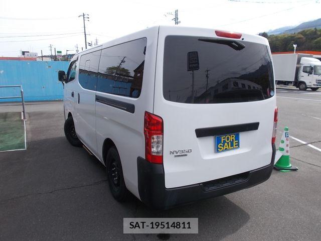 Nissan CARAVAN WAGON 2012-12 6613950-2