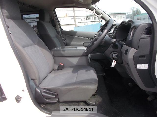 Nissan CARAVAN WAGON 2012-12 6613950-4