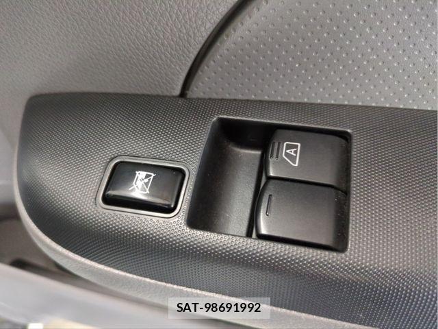 Nissan CARAVAN WAGON 2021-03 6910742-29