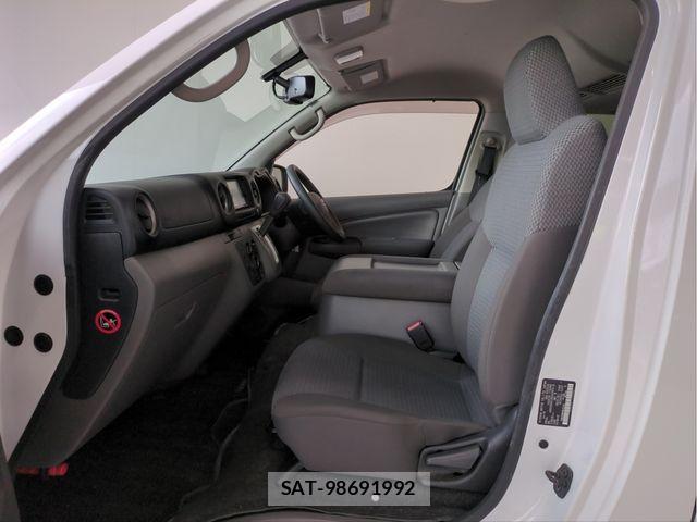 Nissan CARAVAN WAGON 2021-03 6910742-3