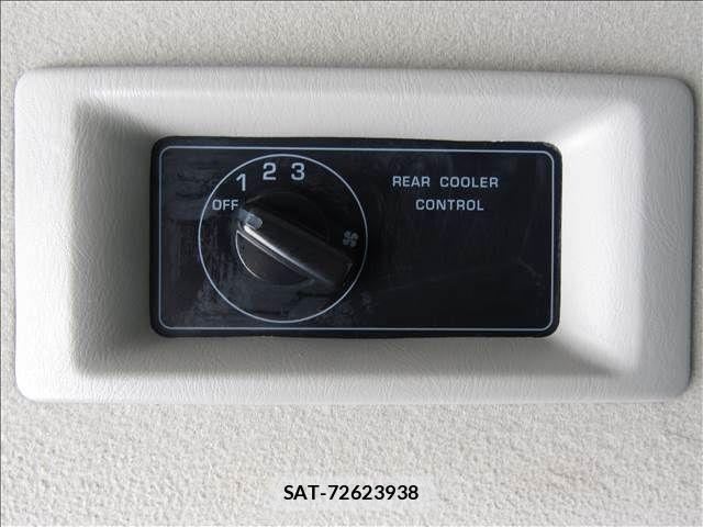 Nissan CARAVAN WAGON 2021-03 7060082-11